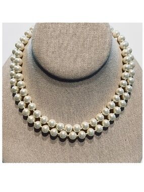 Necklace, Two Strand Simulated Pearl Creamy White Gold-tone Vintage